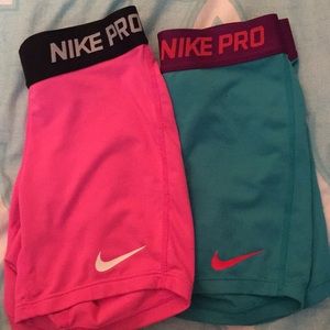 2 nike pros!